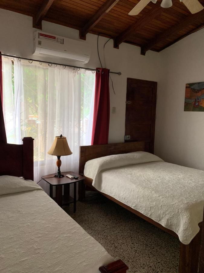 Hostal My Green House 利比里亚 外观 照片